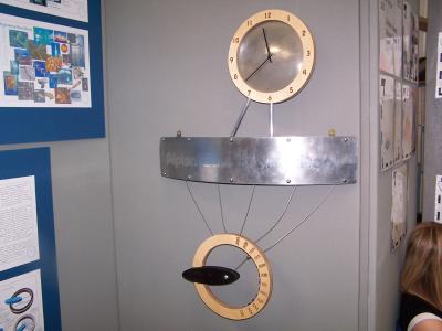 photograph of Sculptural Clock - click for fullsize image